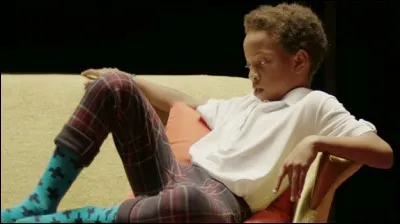 Complétez les paroles : 
"Bah ouais, quand le cœur est brisé
---------------- que dramatiser"