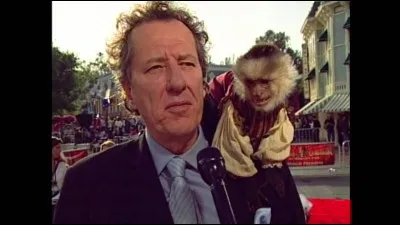 Comment s'appelle l'acteur interprétant Hector Barbossa ?