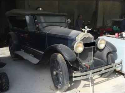 Quel est le nom de mon constructeur ?