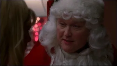 Pourquoi dit-elle qu'elle refuse de se soumettre à la loi des humains ?