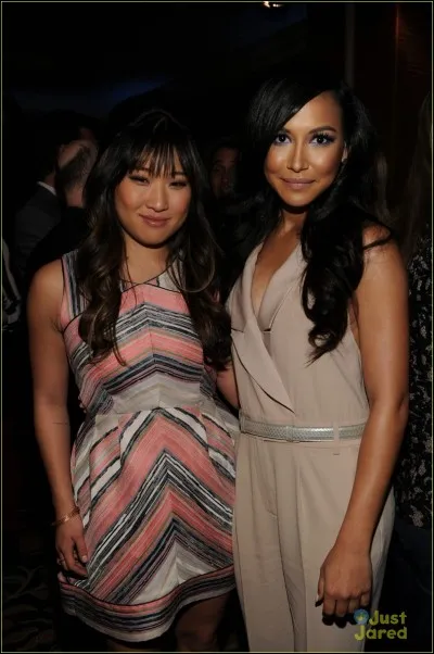 Comment est-elle avec ses petits amis ?