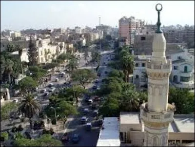 Je vous assure, vous pouvez visiter cette ville de 400 000 habitants en Italie. Elle se nomme Tanta.