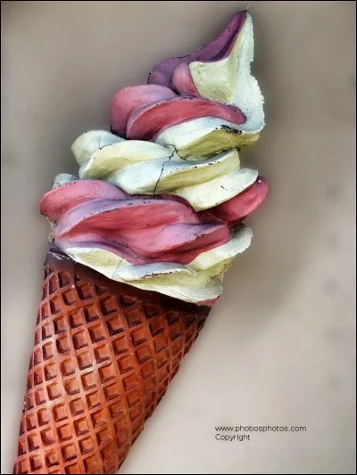 Pour nous réhydrater, prenons un/une :