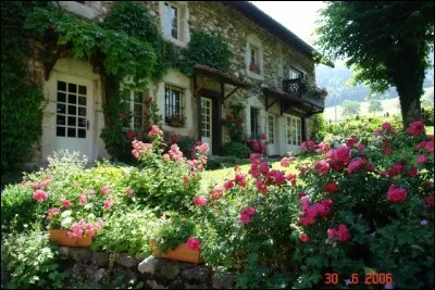 Qui chantait "Viens à la maison, y a le printemps qui chante" ?
