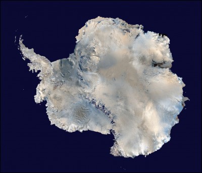 L'Antarctique se situe autour :