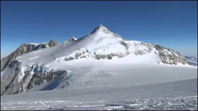 Quelle est son altitude ?