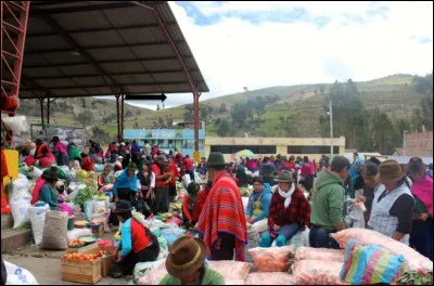 Quelle est la population de l'Équateur ?