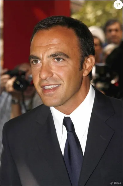 Langue d'Hellène, le botaniste peut le trouver dans bon nombre de racines.