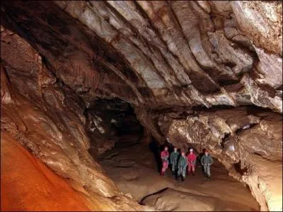 Les cavits sont rpertories en cinq catgories, de 0  4. De quelle classe sont les cavits amnages pour le tourisme ?