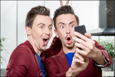 Quels sont les deux acteurs qui ont un lien de parenté et jouent tous les deux dans les films "Harry Potter" ?