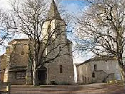 Village d'Occitanie, dans l'arrondissement d'Albi, Fayssac se situe dans le d&eacute;partement ...