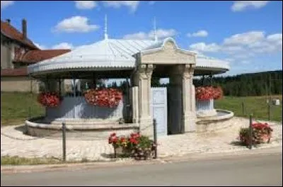 Petit village Doubien de 67 habitants, Narbief se situe dans l'ancienne r&eacute;gion ...