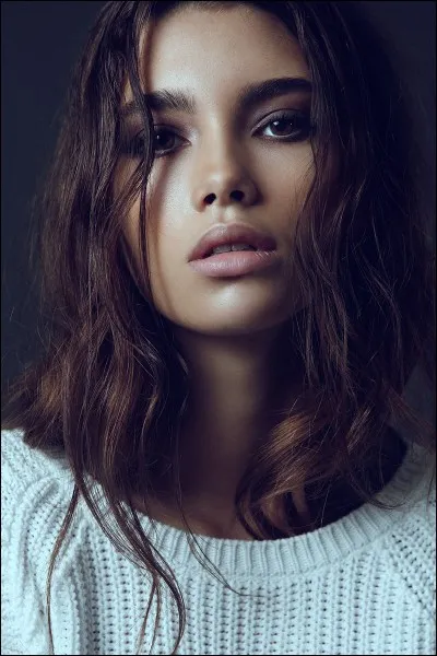 Quel est le pseudo du compte Snapchat officiel de Cindy Mello ?