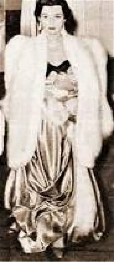 Quel était le prix accordé à la lauréate de Miss Egypte 1954 ?