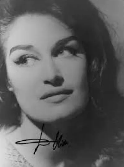 Quelle fut la chanson qui fit connaître Dalida ?