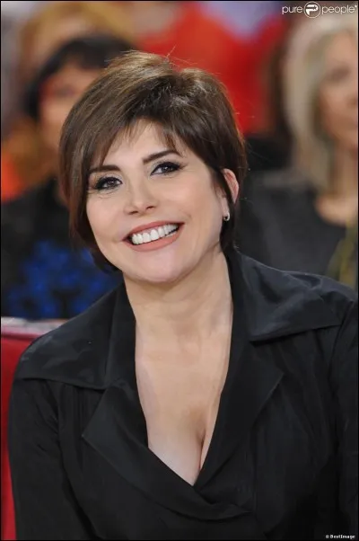 Trouver le prénom de cette chanteuse, c'est trouver le moyen de transport de l'inconnu !