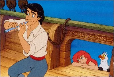 Comment s'appelle l'humain dont elle tombe amoureuse après l'avoir sauvé de la noyade ?