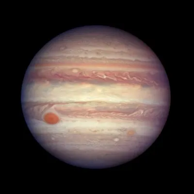 La planète Jupiter est séparée des planètes rocheuses par...