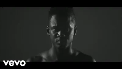 Le clip est sorti peu avant la sorti de son album. C'est :