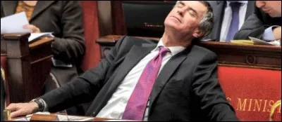 A l'Assemblée législative, les députés sont souvent ...