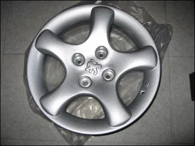 Comment se nomme ce modèle de jantes ?