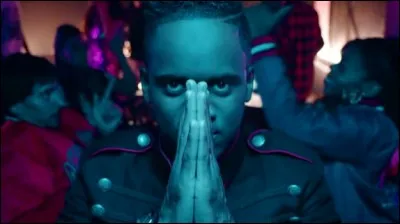 De combien de refrains est composé "#Askip" ?