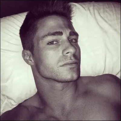 Mais qui sort avec Lydia dans la saison 1 ?