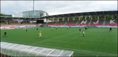 Le Sonera Stadium est le stade du HJK Helsinki, dans quel pays europ&eacute;en ce stade se situe-t-il ?
