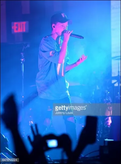 Sur musical.ly Jacob est...