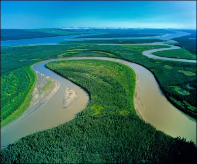 De quel pays le Yukon est-il le plus long fleuve ?