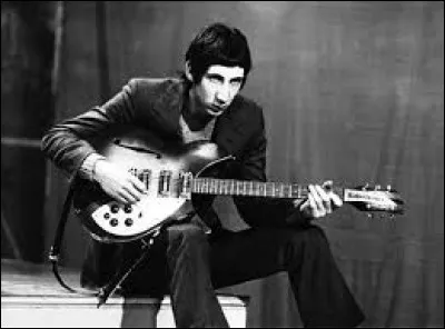 Pete Townshend est le guitariste des :