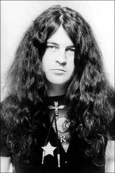 Ian Gillan est le chanteur des :
