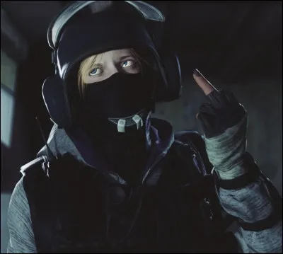 IQ fait partie de l'équipe Défenseurs.