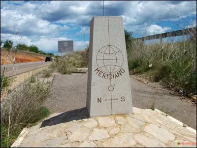 Quel pays a le plus de fuseaux horaires ?