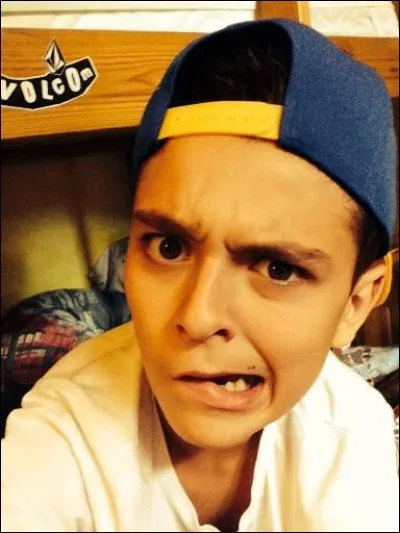 Sur quel site, Loup faisait-il des petites vidéos avant d'être sur YouTube ?