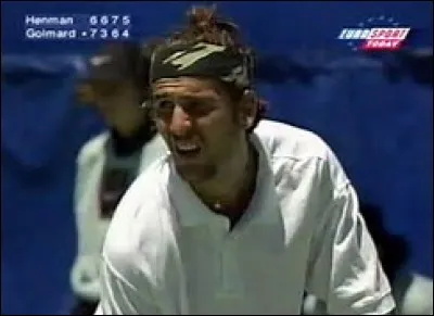 En 2000 à Toronto, il élimine le numéro 1 mondial.
Qui était ce joueur ?
