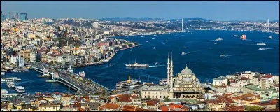 Pisca a pété les plombs, il vous fait croire que la capitale de la Turquie est Istanbul, le croyez-vous ?