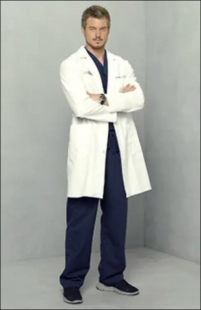 Avec qui Marc est-il ami ?