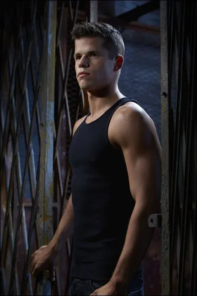 Comment s'appelle ce personnage ?