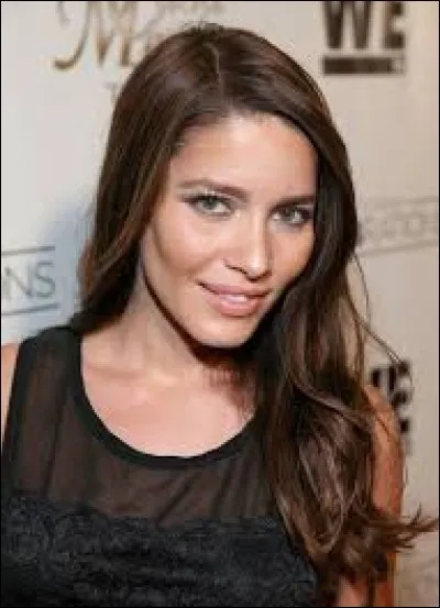 Comment s'appelle-t-elle ?