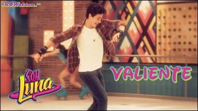 Quel est le nom de famille de Luna ?