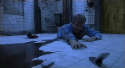 Quel métier exerce Adam ?