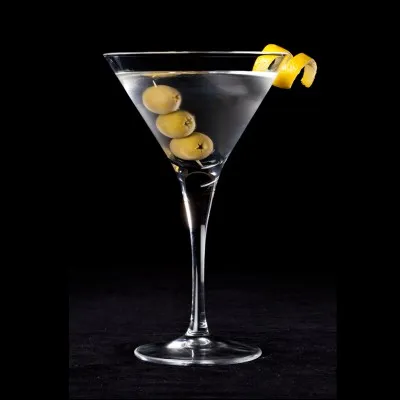 Quel alcool additionnerez-vous à du vermouth blanc pour préparer un Martini dry ?