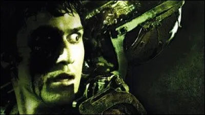 Dans quoi toutes ces personnes sont-elles enfermées ?