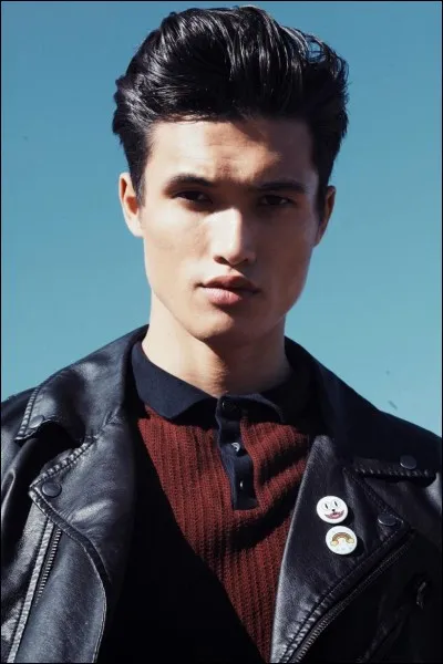 Qui joue le rôle de Reggie Mantle ?