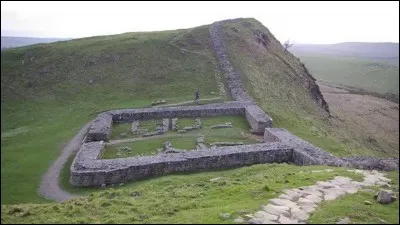 Dans quel pays a été édifié ' Le mur d'Hadrien' ?