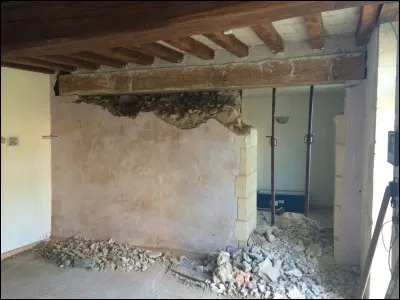 Quel mur ne faut-il jamais abattre dans une maison ?