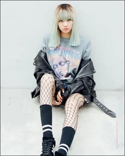 Quelle est la taille de Lisa ?