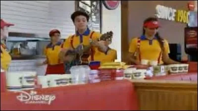 Épisode 1 : quel était le métier de Luna ?