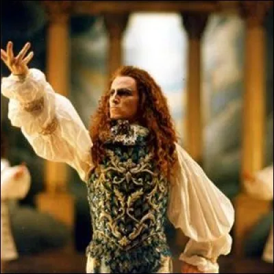 Qui incarne Molière dans le film "le Roi danse", film de Gérard Corbiau sorti en 2000 ?